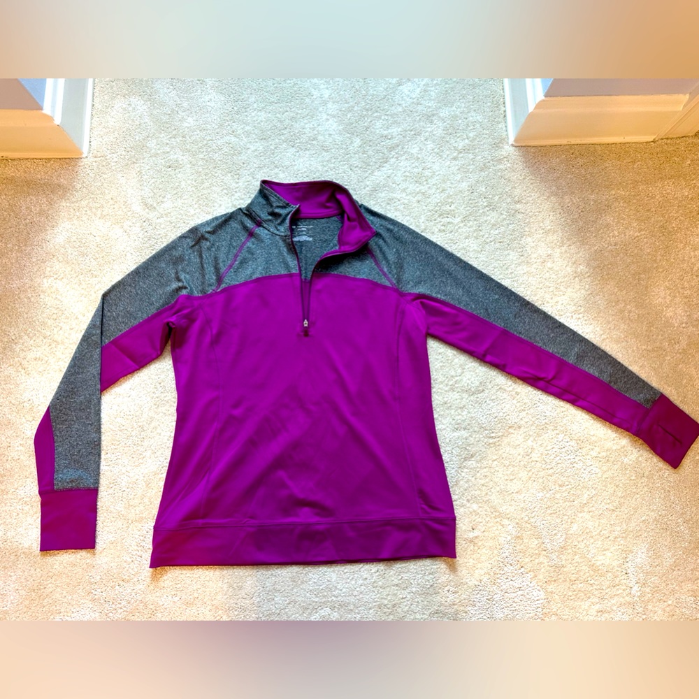 TekGear half zip athletic long sleeve shirt. Fuchsia/purple and gray. Size L